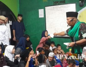 Yayasan Fajar Qolbi Salurkan THR dan Baju Lebaran untuk Anak Yatim serta Dhuafa, Bangun Generasi Qur’ani yang Percaya Diri dan Rendah Hati