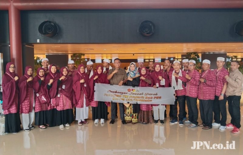 Umrah Cak Wandi, Doa dan Air Mata Anak Yatim untuk Sang Panglima: Terima Kasih Jenderal TNI Agus Subiyanto!